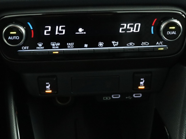 Toyota Yaris - 1.5 Hybrid 130 Executive