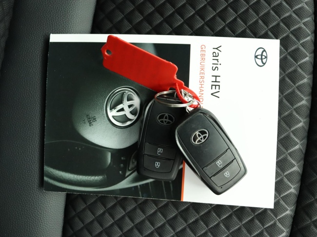 Toyota Yaris - 1.5 Hybrid 130 Executive