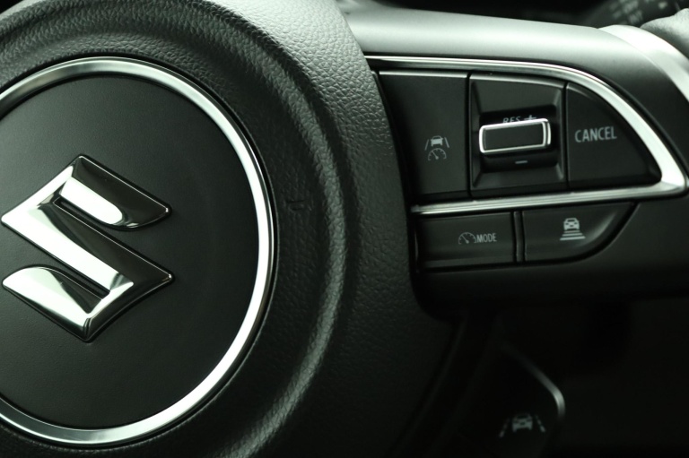 Suzuki Swift - 1.2 Select Smart Hybrid 21