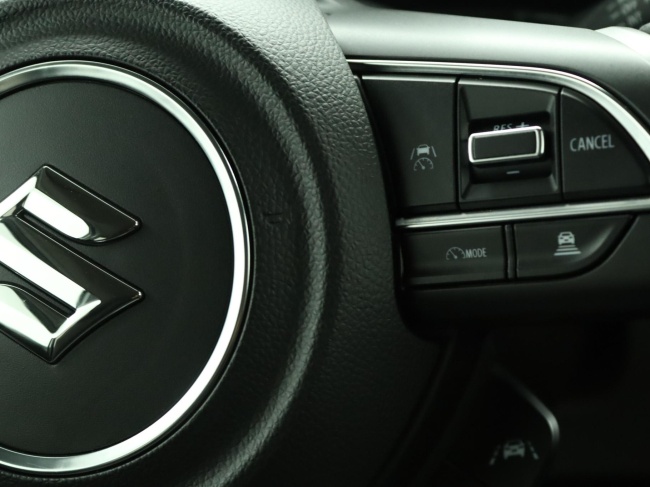 Suzuki Swift - 1.2 Select Smart Hybrid