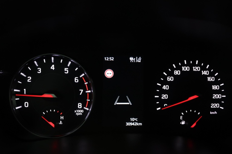 Suzuki Swift - 1.2 Select Smart Hybrid 49