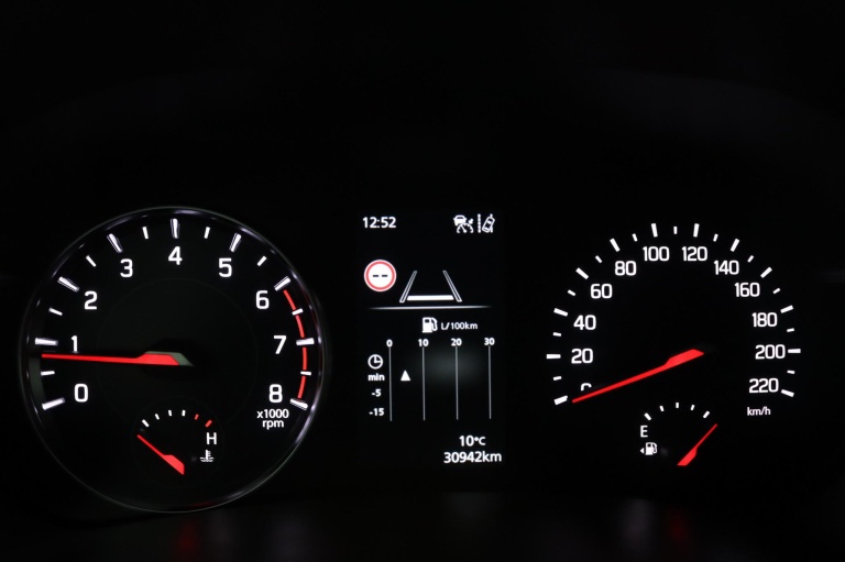 Suzuki Swift - 1.2 Select Smart Hybrid 51