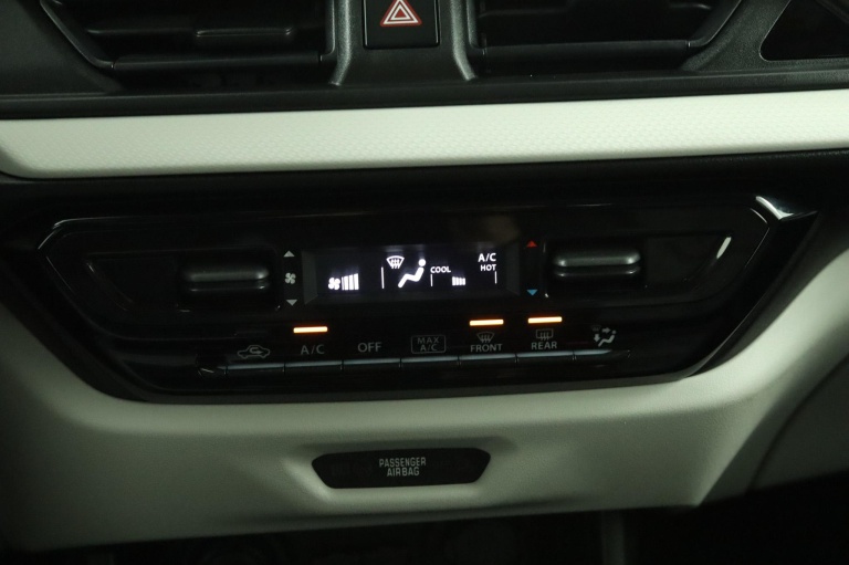 Suzuki Swift - 1.2 Select Smart Hybrid 7