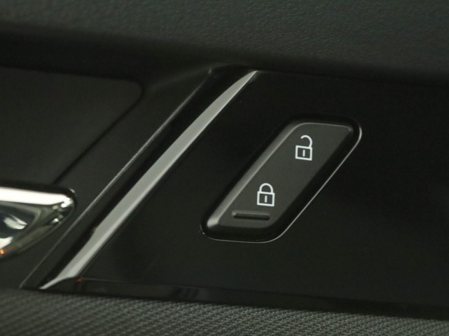 Mazda CX-30 - 2.0 e-SkyActiv-G M Hybrid Sportive