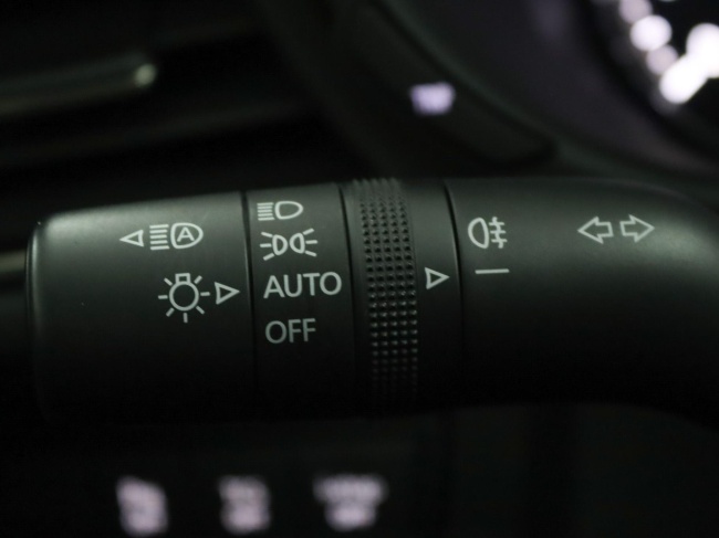 Mazda CX-30 - 2.0 e-SkyActiv-G M Hybrid Sportive