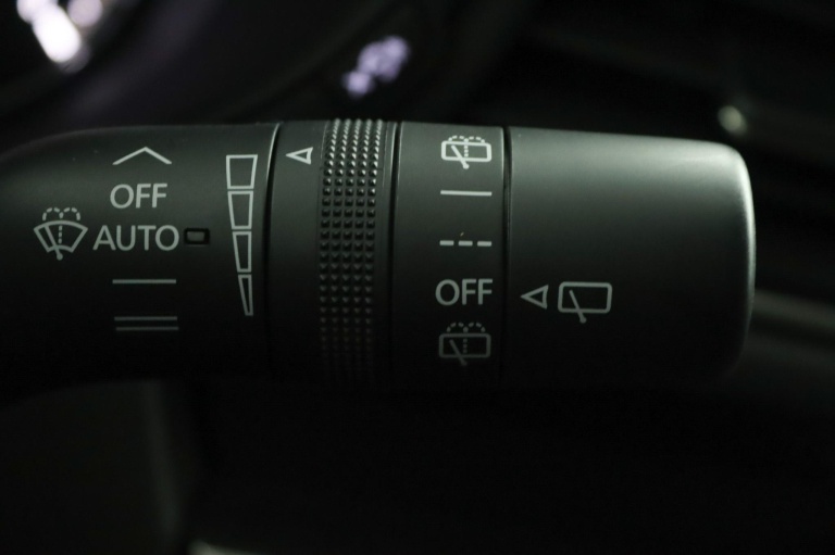 Mazda CX-30 - 2.0 e-SkyActiv-G M Hybrid Sportive 34