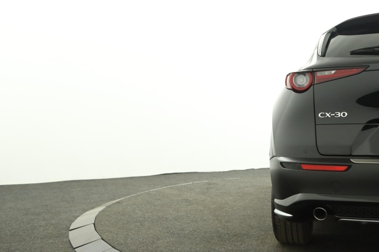 Mazda CX-30 - 2.0 e-SkyActiv-G M Hybrid Sportive 43