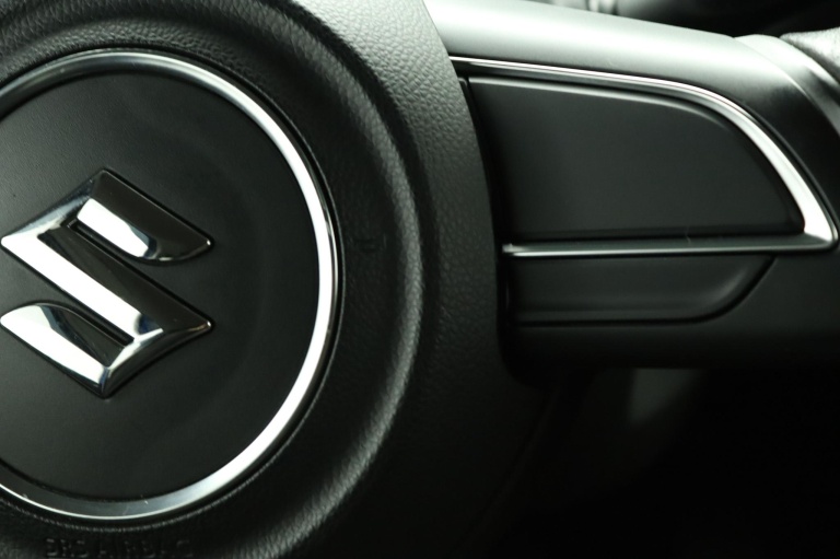 Suzuki Swift - 1.0 Select 21