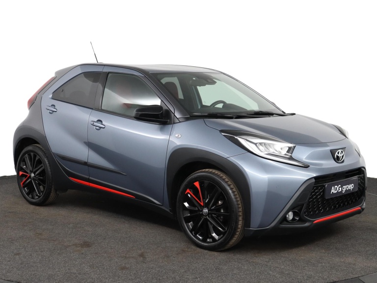 Toyota Aygo X - 1.0 VVT-i S-CVT Undercover 14