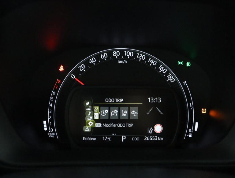 Toyota Aygo X - 1.0 VVT-i S-CVT Undercover 45