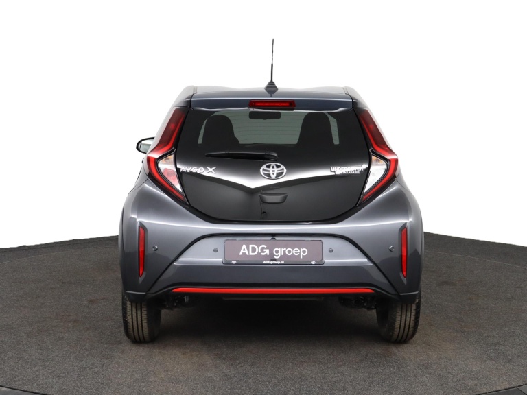 Toyota Aygo X - 1.0 VVT-i S-CVT Undercover 58