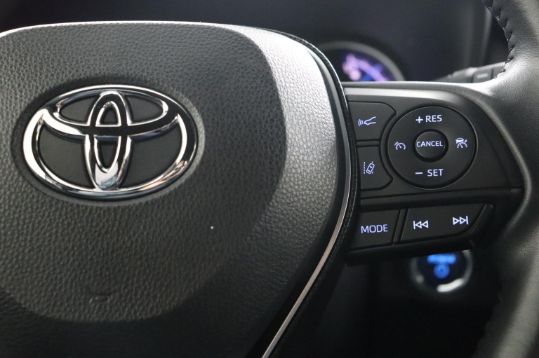 Toyota RAV4 - 2.5 Hybrid Bi-Tone 21