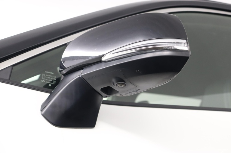 Toyota RAV4 - 2.5 Hybrid Bi-Tone 40