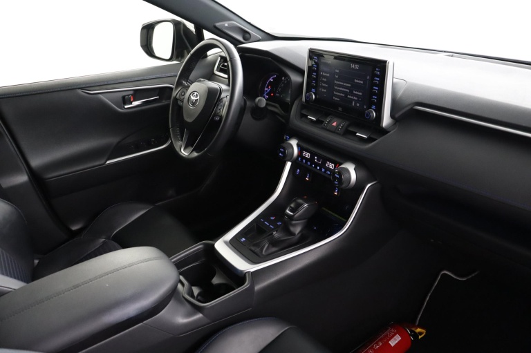 Toyota RAV4 - 2.5 Hybrid Bi-Tone 68