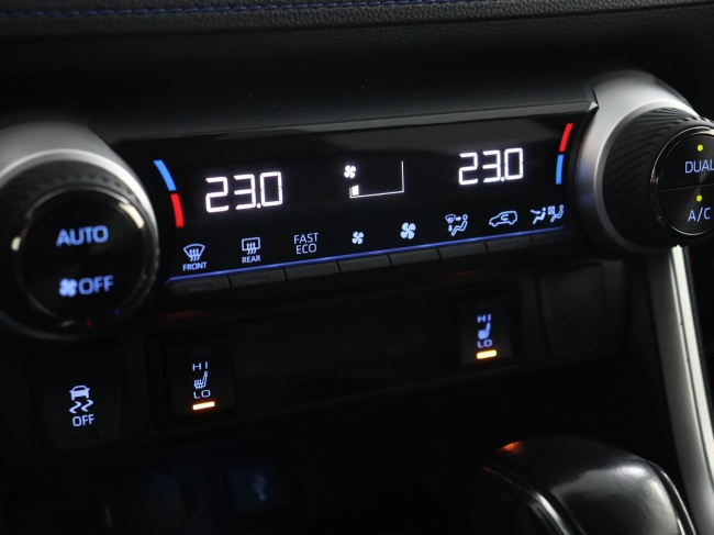 Toyota RAV4 - 2.5 Hybrid Bi-Tone