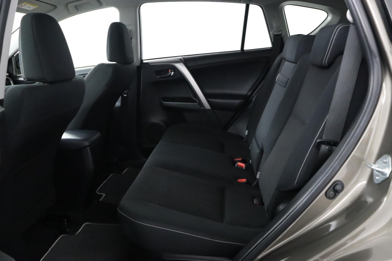 Toyota RAV4 - 2.5 Hybrid AWD Executive 18