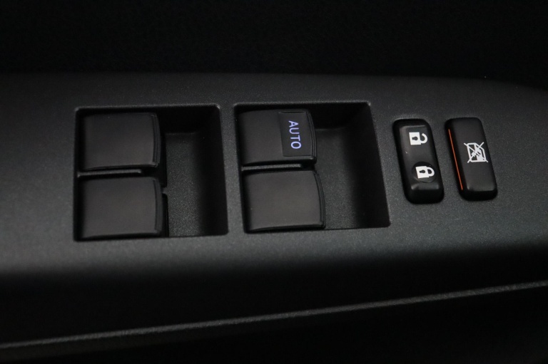 Toyota RAV4 - 2.5 Hybrid AWD Executive 28