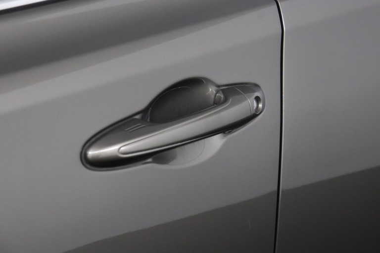 Toyota RAV4 - 2.5 Hybrid AWD Executive 38