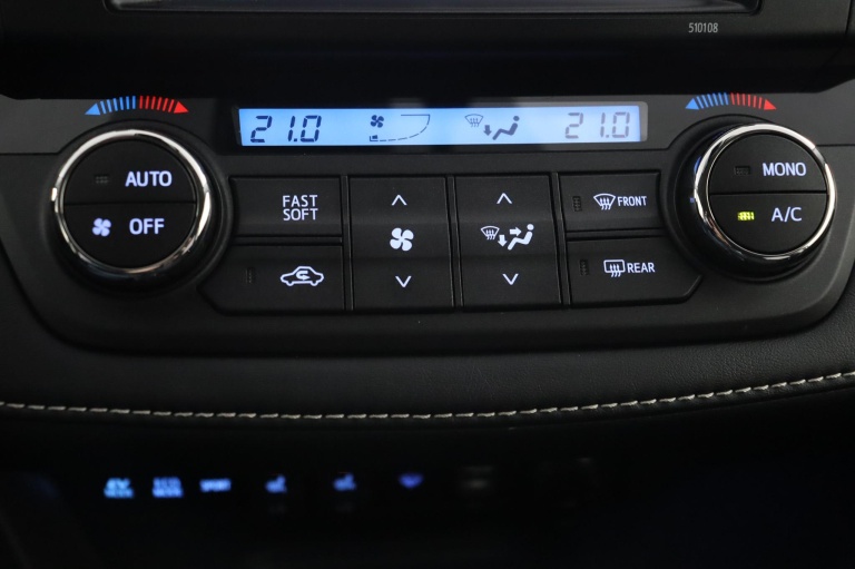 Toyota RAV4 - 2.5 Hybrid AWD Executive 7