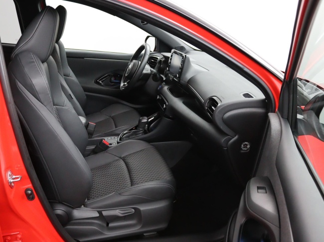 Toyota Yaris - 1.5 Hybrid Launch Limited Edition