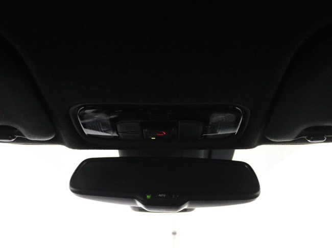 Toyota Yaris - 1.5 Hybrid Launch Limited Edition