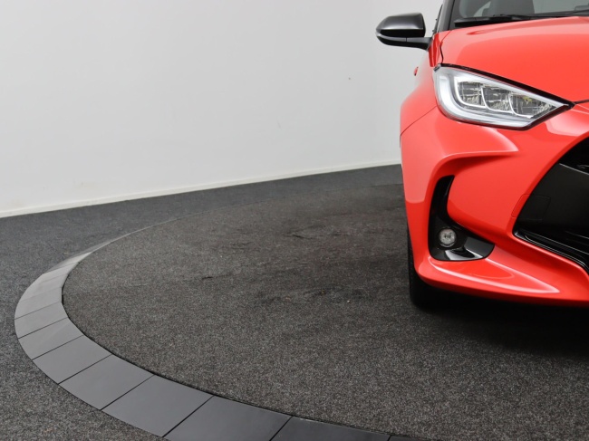 Toyota Yaris - 1.5 Hybrid Launch Limited Edition