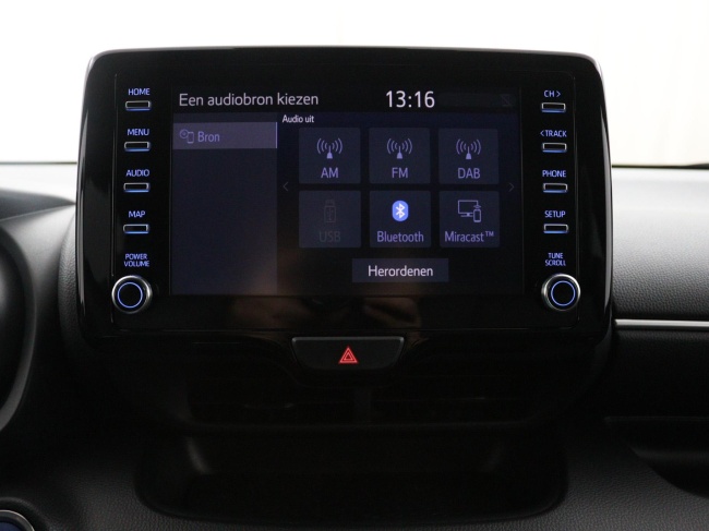 Toyota Yaris - 1.5 Hybrid Launch Limited Edition