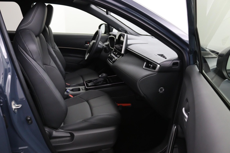 Toyota Corolla Cross - Hybrid 180 Executive 25