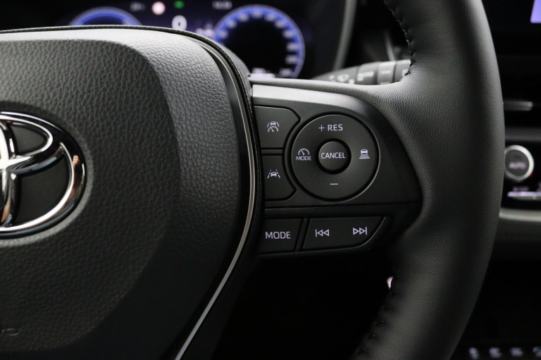 Toyota Corolla Cross - Hybrid 180 Executive 29