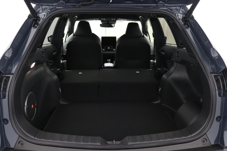 Toyota Corolla Cross - Hybrid 180 Executive 34