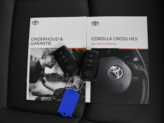 Toyota Corolla Cross - Hybrid 180 Executive