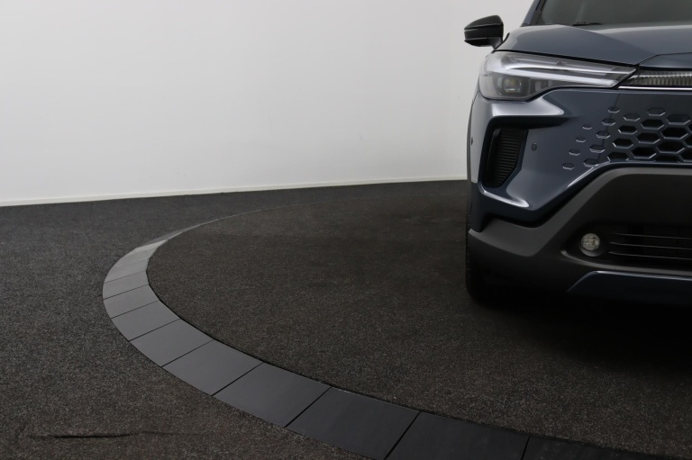 Toyota Corolla Cross - Hybrid 180 Executive 9