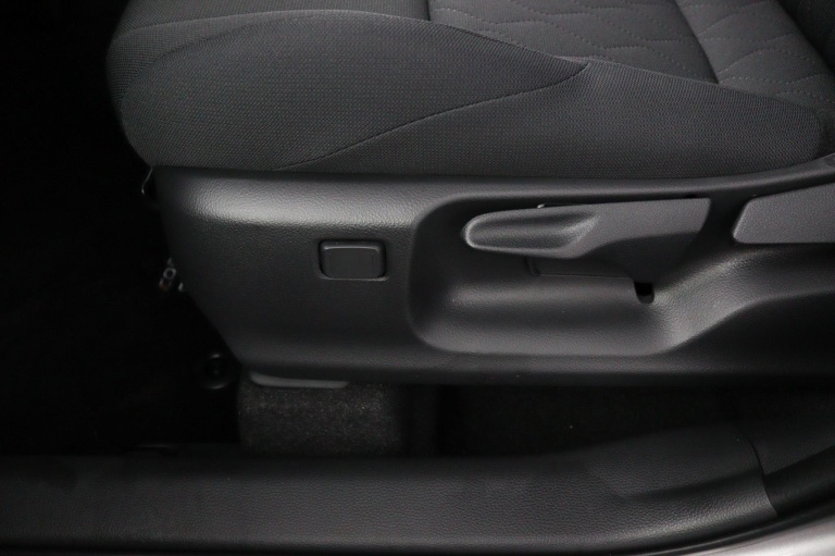 Toyota Corolla Cross - Hybrid 140 Dynamic 28