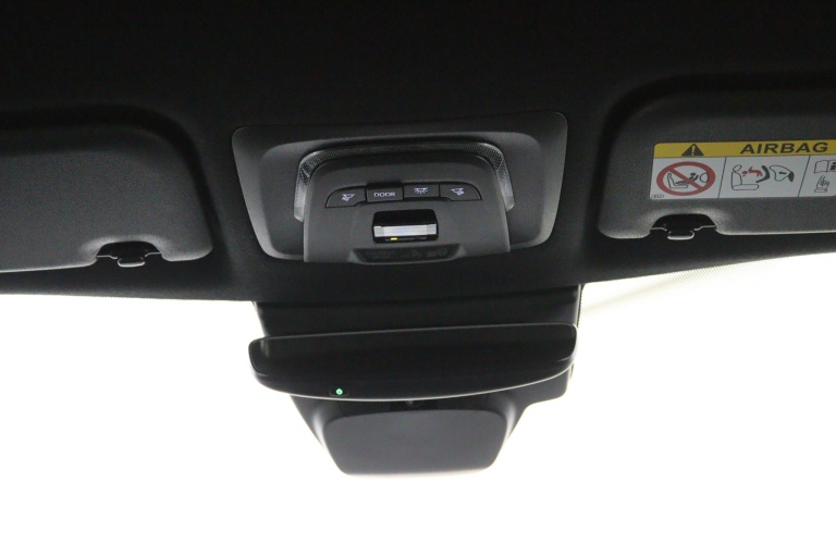 Toyota Corolla Cross - Hybrid 140 Dynamic 32