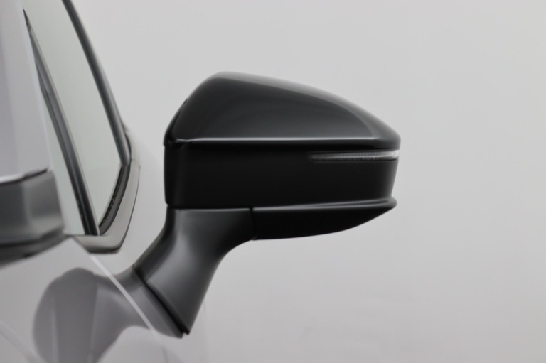 Toyota Corolla Cross - Hybrid 140 Dynamic 35