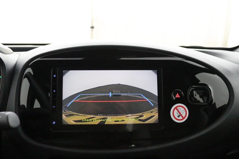 Toyota Aygo X - 1.0 VVT-i MT Play 14