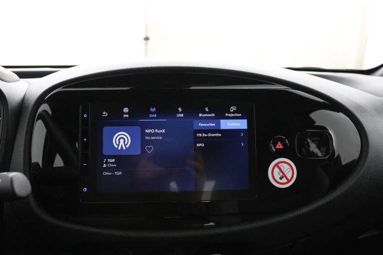 Toyota Aygo X - 1.0 VVT-i MT Play 15