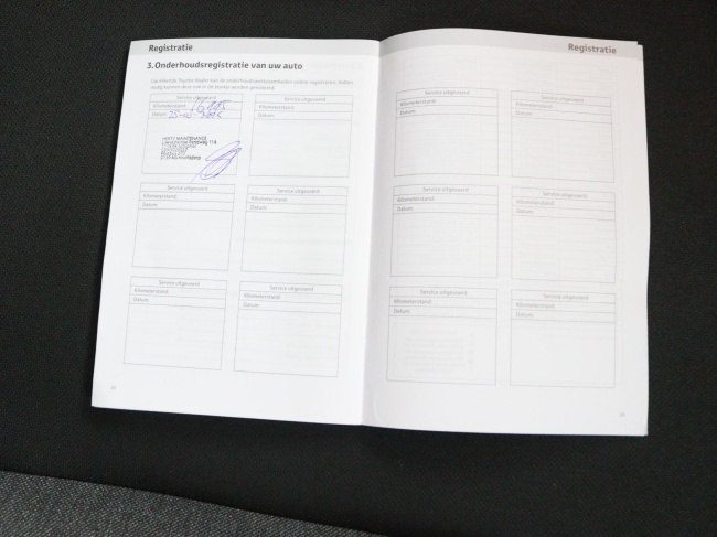 Toyota Aygo X - 1.0 VVT-i MT Play