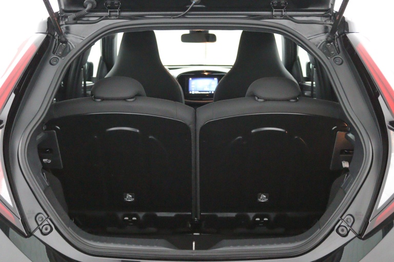 Toyota Aygo X - 1.0 VVT-i MT Play 25