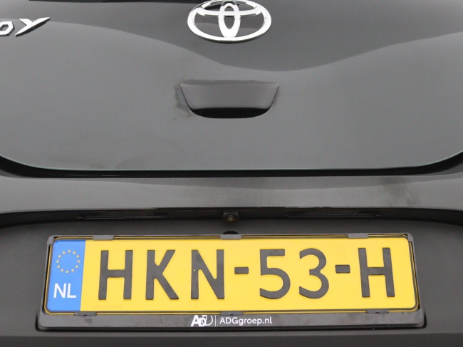 Toyota Aygo X - 1.0 VVT-i MT Play