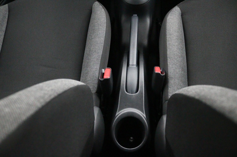 Toyota Aygo X - 1.0 VVT-i MT Play 35