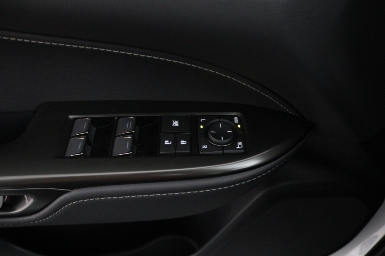 Lexus NX - 450h+ AWD 35th Edition 27