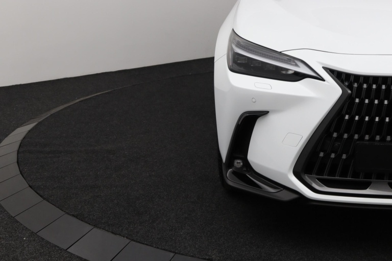 Lexus NX - 450h+ AWD 35th Edition 34