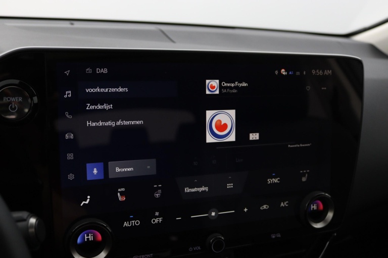 Lexus NX - 450h+ AWD 35th Edition 44