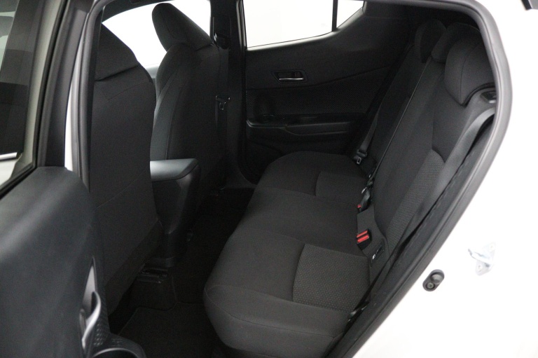 Toyota C-HR - 1.8 Hybrid Dynamic 18