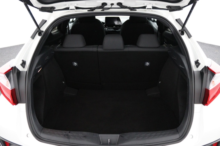 Toyota C-HR - 1.8 Hybrid Dynamic 23