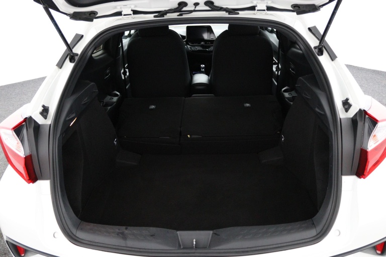 Toyota C-HR - 1.8 Hybrid Dynamic 25