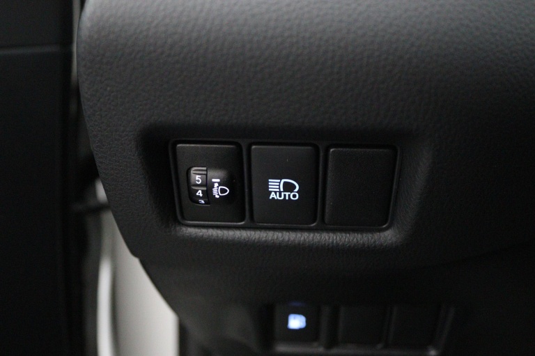 Toyota C-HR - 1.8 Hybrid Dynamic 29