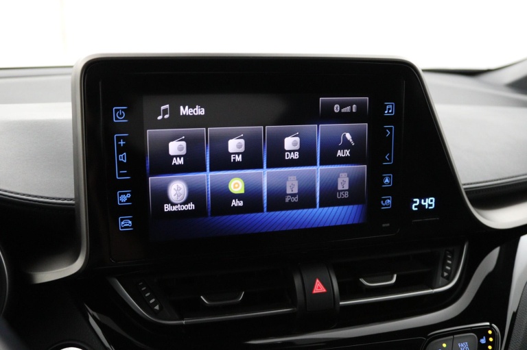 Toyota C-HR - 1.8 Hybrid Dynamic 42