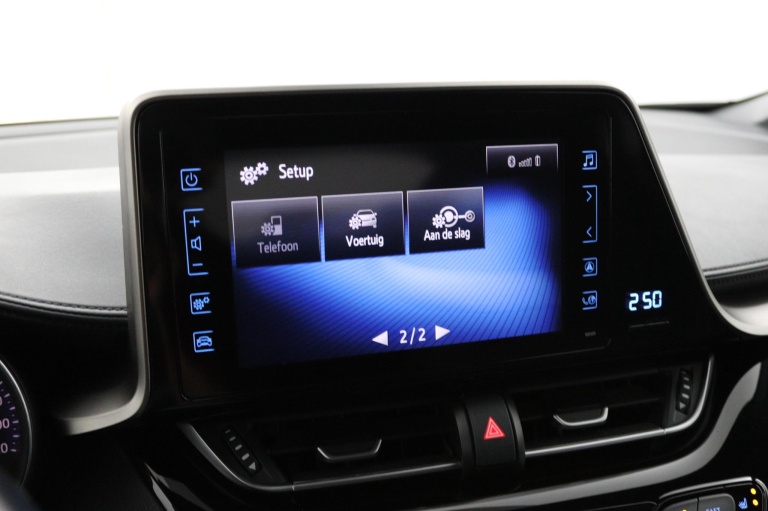 Toyota C-HR - 1.8 Hybrid Dynamic 45